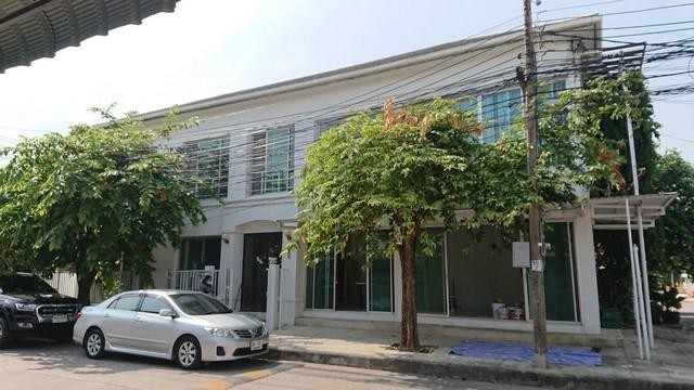 รหัสC6968 ให้เช่าบ้านเดี่ยว 2 ชั้น หมู่บ้านสัมมากร ซอยรามคำแหง112 เฟอร์ครบครบพร้อมอยู่ ใกล้รถไฟฟ้าสัมมากร