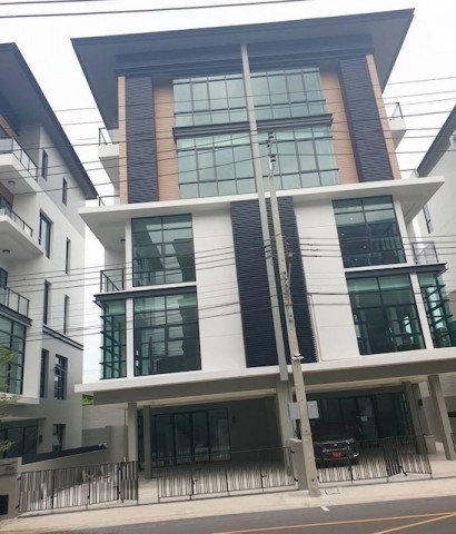 BH4481 ให้เช่าและขายโฮมออฟฟิศ 5 ชั้น พรีเมี่ยมเพลส เกษตรนวมินทร์ สุคนธสวัสดิ์ 11–13 มีลิฟต์ จอดรถ 6–8 คัน จดทะเบียนบริษัทได้