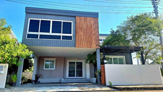 ขายบ้านสวยหลังมุม หมู่บ้านธนกฤษณ์ สันปูเลย ดอยสะเก็ด เชียงใหม่ พร้อมอยู่เหมือนบ้านใหม่