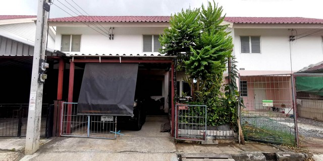 townhome เอื้ออาทรบ้านสร้าง เฟส 1 พท. 21 ตาราง.วา 0 งาน 0 RAI 2Bedroom2ห้องน้ำ 990000 THB ใกล้กับ ใกล้โรงเรียนอนุบาลเทศบาลตำบลบ้านสร้าง ใกล้โรงพยาบาลราชธานีโรจนะ ใกล้โรงเรียนวัดบ้านสร้าง โลตัสโรจนะ เมกาโฮมโรจนะ ใกล้ถนนคนเดินเทศบาลตำบลบ้านสร้าง (ทาว