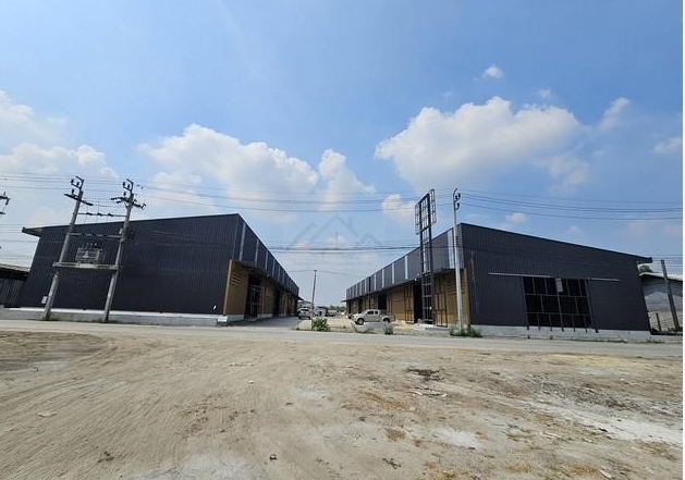 ให้เช่าโกดัง 300-1200 ตรม. สุขาภิบาล 5 ห้าแยกวัชรพล ติดตลาดนัดเลียบด่วน