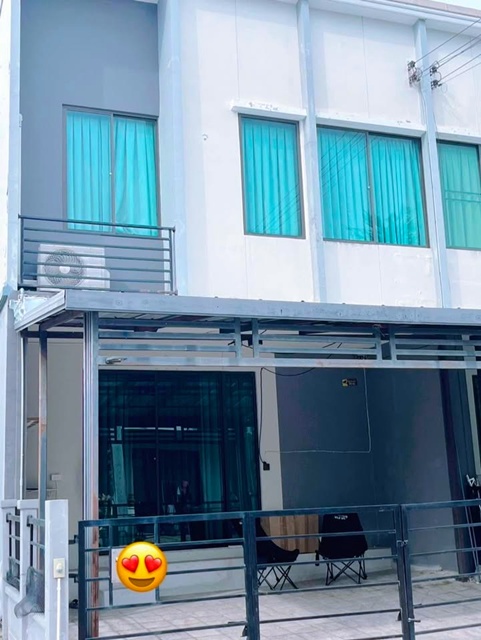 บางกร่าง 45-51  บางศรีเมือง ให้เช่าทาวน์โฮม 2 ชั้น 17ตร.วา.  เดอะวอล์ค ราชพฤกษ์ 1.2 กม. ตลาดพระราม5 900ม.