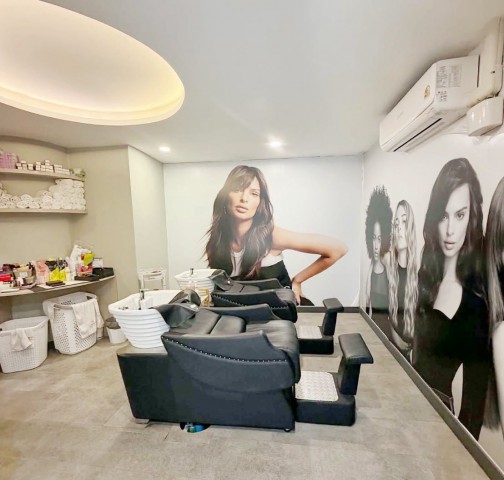 เซ้งร้านทำผม แจ้งวัฒนะ 14 ใกล้ MRT แจ้งวัฒนะ ใกล้ศูนย์ราชการฯ ในโครงการ Charn at the Avenue Chaeng