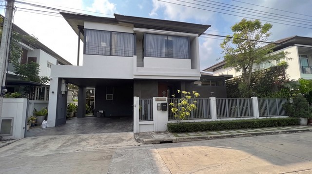 ขายบ้านเดี่ยว Sena Park Grand รามอินทรา ขนาด 69 ตร.วา ขายพร้อมผู้เช่า บิ้วท์อินทั้งหลัง สวนแนวตั้ง