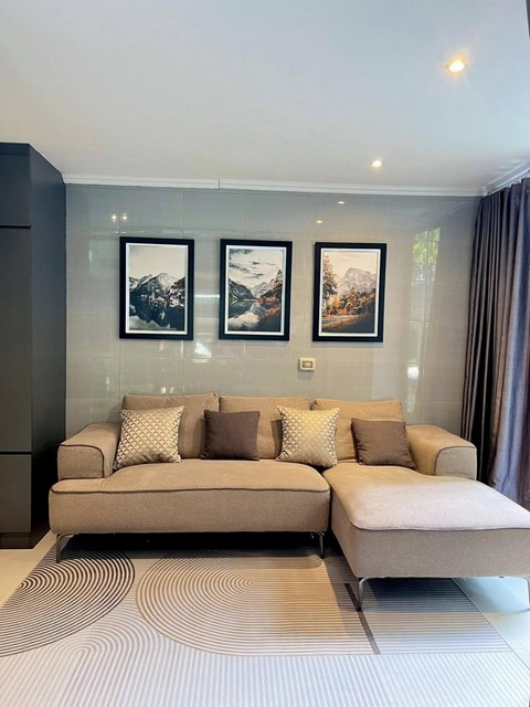 P2044 ให้เช่า ทาวน์โฮม nirvana define srinakarin-rama 9 เนอวานา ดีฟายน์ ศรีนครินทร์-พระราม 9 หลังมุม