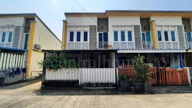 ลดราคา ทาวน์โฮม โกลเด้น อเวนิว แจ้งวัฒนะ - ติวานนท์ ซอยวัดกู้