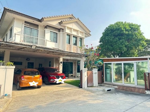 ให้เช่าบ้านเดี่ยว 2 ชั้น 6 ห้องนอน หมู่บ้านมัณฑนา เลค วัชรพล สุขาภิบาล 5 สายไหม 56 โซนทะเลสาบ (Charming Zone)