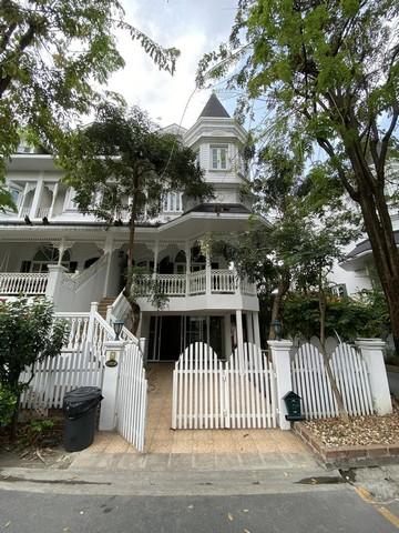 ขายทาวน์โฮม 4 ชั้น 51.5 ตร.ว. โครงการแฟนตาเซีย วิลล่า 2 ถนนสุขุมวิท 107 ใกล้ BTS แบริ่ง