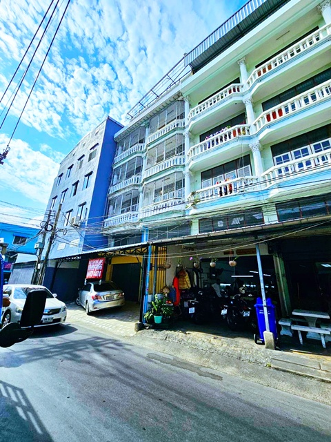 วัดไผ่เงิน รร.อัสสัมชัญ 1.4กม. จันทร์ 39-43 อาคารพาณิชย์ 6 ชั้น 2 คูหา 668 ตร.ม. 6นอน 7น้ำ ถ. เจริญราษฎร์  เซนต์หลุยส์