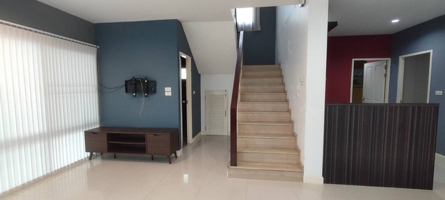 ให้เช่าบ้านเดี่ยว2ชั้นเลี้ยงสัตว์ได้ย่านลาดปลาเค้าเกษตรนวมินทร์หมู่บ้านอารียาเมทโทรเกษตร-นวมินทร์พร้อมอยู่