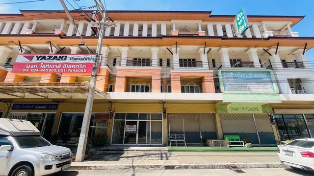 อาคารพาณิชย์ 4 ชั้น ติดถนนพระราม 2 ทำเลดี ใกล้เซ็นทรัลมหาชัย