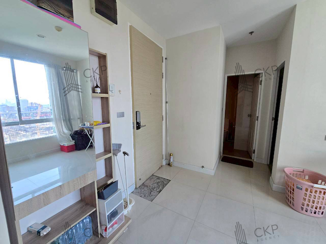 ขาย คอนโดเดอะสกาย สุขุมวิท โดดเด่นด้วยห้องวิวสระว่ายน้ำ ให้ความรู้สึกผ่อนคลายในทุกวัน พร้อมทำเลใกล้ BTS อุดมสุข ที่เชื่อมคุณสู่ทุกจุดหมาย