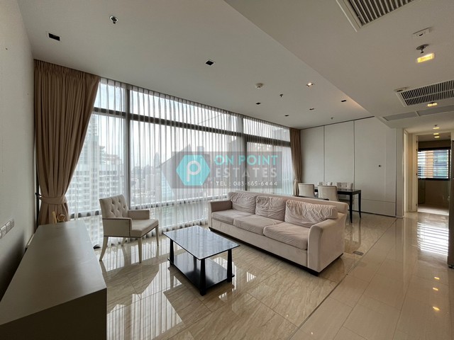Circle Living Prototype 2 Bedrooms 2 Bathrooms for Rent (A1831)