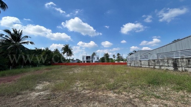 ลดด่วน บ้านเดี่ยว พร้อมที่ดิน 1-2-52.4 ไร่ ติดถนนเพชรเกษม หนองโพ ราชบุรี