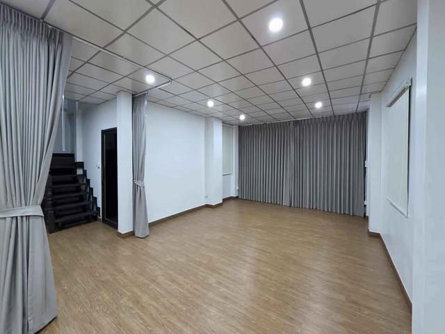 P2233 ให้เช่า บ้านเดี่ยว หมู่บ้าน ระเบียงทอง 4 ซอยนาคนิวาส 44 ลาดพร้าว เลียบด่วน เหมาะพักอาศัย