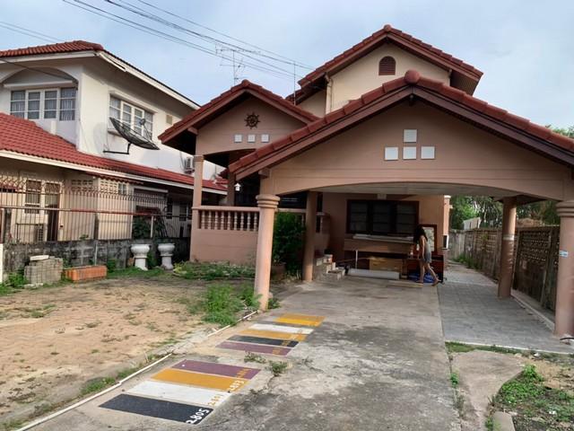 P2221 ให้เช่า บ้านเดี่ยว 2 ชั้น หลังใหญ่ ซอยรามอินทรา 77 ใกล้รถไฟฟ้าสายสีชมพู