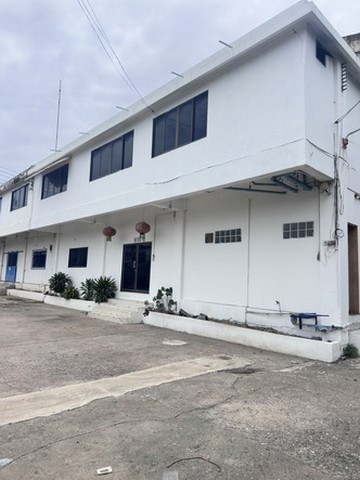 โรงงานให้เช่าโกดังให้เช่าอยู่ถนนเทพารักษ์กม.11อำเภอบางพลีจังหวัดสมุทรปราการขนาด1560ตรม.