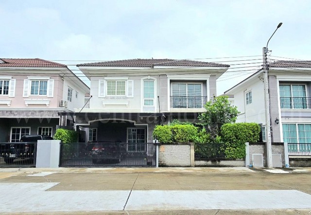 ให้เช่า บ้านแฝด โกลเด้น นีโอ แจ้งวัฒนะ - เมืองทอง ถูกสุดในโครงการ