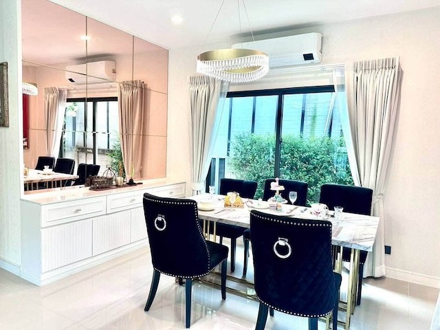 BH4311 ให้เช่าบ้านเดี่ยว เศรษฐสิริ กรุงเทพกรีฑา Setthasiri Krungthep Kreetha บ้านรีโนเวทใหม่สไตล์ Modern Luxury ใกล้ Brighton College
