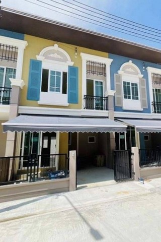 ให้เช่าทาวน์โฮม Golden Town Future-Rangsit 3 ห้องนอน 2 ห้องน้ำ 120 ตร.ม. ราคา 18000 บาท พร้อมอยู่