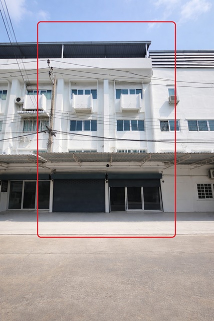 ซ.พหลโยธิน 31-39 ลาดยาว จตุจักร 400 ตร.ม. 32 ตร.ว. ให้เช่าอาคารพาณิชย์ 4 ชั้น 2 คูหา ใกล้ BTSเสนานิคม 310 ม. BTS รัชโยธิน