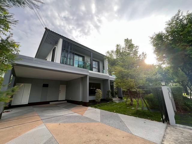 LV53436 ให้เช่า บ้านเดี่ยว บุราสิริ วงแหวน-อ่อนนุช Burasiri Wongwaen-Onnut บ้านเดี่ยวสไตล์รีสอร์ทบนทำเลเดียวกับแหล่งธุรกิจด้านอัญมณี