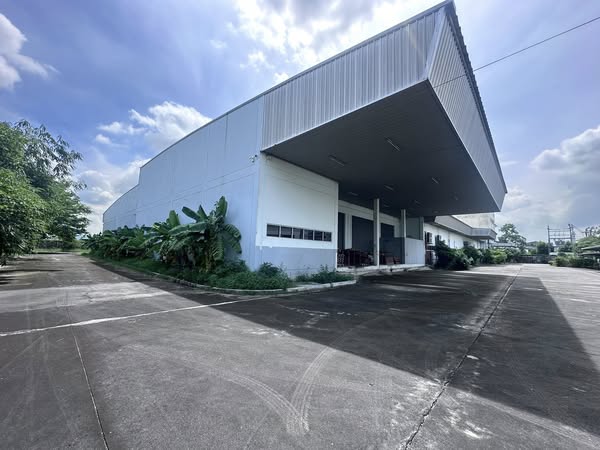 ขายโรงงานผังสีม่วงขนาด 4 ไร่  6528 ตรม. นิคมอุตสาหกรรมนำไกร ลาดกระบัง ใกล้มอเตอร์เวย์ สนามบินสุวรรณภูมิ