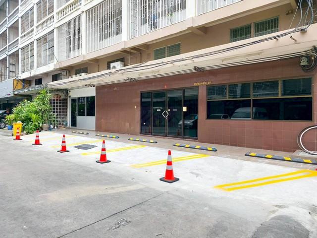 BR 1602 ให้เช่าพื้นที่สำนักงาน 2 ชั้น พื้นที่ 175–200 ตร.ม ซอยภูมิจิตร พระราม 4 ใกล้ BTS พระโขนง