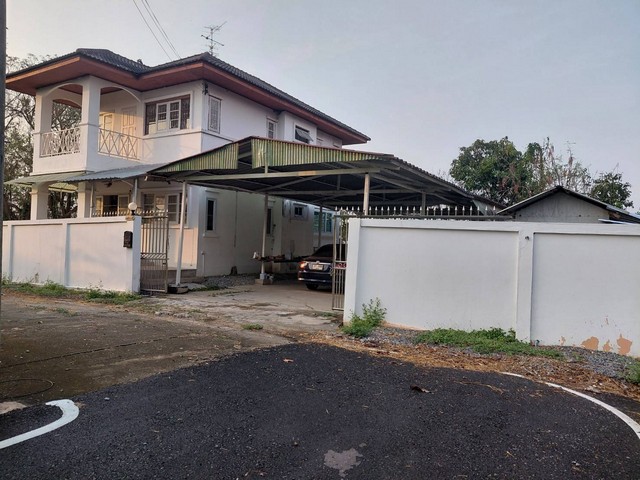 รีบหาที่ทางอยู่อาศัย  บ้าน2 ชั้น 90 ตร.วา บ ต.บ้านใหม่  อ.บางใหญ่ จ.นนทบุรี ขาย 5.3 ลบ.  เช่า 30000 บาท/เดือน