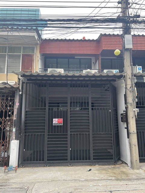 ให้เช่าโฮมออฟฟิศ 2 ชั้น 2 หลังติดกัน 3 ห้องนอน อโศก-ดินแดง หลังตึกฟอร์จูน ใกล้ MRT พระราม9 **จดทะเบียนบริษัทได้