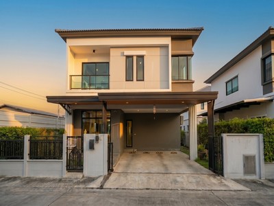 บ้านแปลงมุม ตกแต่งสวยทั้งหลัง ขายบ้านเดี่ยว แกรนด์ บริทาเนีย วงแหวน-รามอินทรา (Grand Britania Wongwaen - Ramintra)