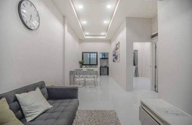 ขายทาวน์โฮมทำเลทอง บุญสัมพันธ์ 14 พัทยา บางละมุง ชลบุรี FP-H01489