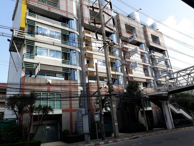 00058 ให้เช่า สำนักงาน ริเวอร์วิว เพลส 36000 บาทต่อเดือน ห้องนอน 1 ห้อง ห้องน้ำ 1 ห้อง