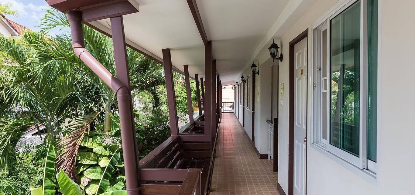 ขายโรงแรม ใกล้ประตูเชียงใหม่ กลางมือง อยู่เขตเมืองเก่า