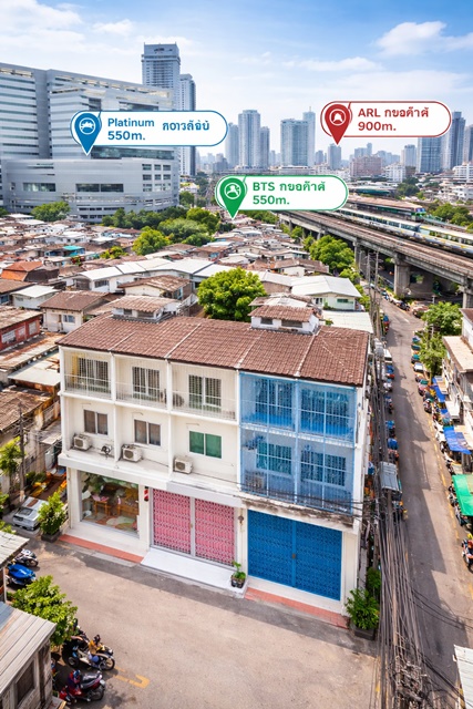 ARLพญาไท 900ม.  3นอน 3น้ำ ใกล้ BTS พญาไท 550ม. ใกล้ตลาดประตูน้ำ 1กม. ให้เช่า อาคารพาณิชย์ 3 ชั้น ขนาด 14 ตร.ว. 144 ตร.ม.