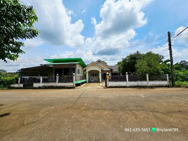 ด่วนขายบ้านราคาประเมิน บ้านเดี่ยว 2 หลัง บนพื้นที่ 156 ตรว. ต.เขาพระ อ เมือง จ.นครนายก ใกล้อ่างเก็บน้ำห้วยปรือเพียง 5 กม.