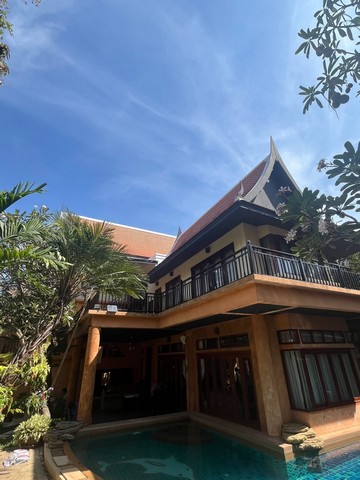 ขายบ้านทรงไทยสุดหรู ริมทะเลพัทยาใต้    บ้านสไตล์ไทยประยุกต์