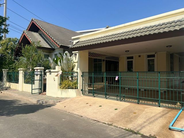 คุ้มสุดๆ 91 ตรว. ขาย 5.5 ล.เท่านั้น #บ้านฟ้าหลวง สันกำแพง บ้านเนื้อที่กว้าง บรรยากาศดี ร่มรื่น #หิ้วกระเป๋าเข้าอยู่ได้