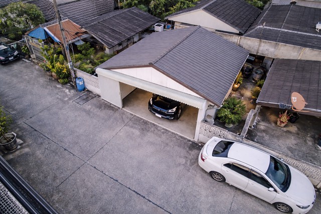 พร้อมแอร์ใหม่ 3 ตัว 3นอน 2น้ำทำเลบางนา-ตราด กม.8 ใหม่ บ้านเดี่ยว 50 ตร.ว. บางนา-ตราด51-55 ใกล้โลตัส บางนา 900 ม. เมกาบางน 1กม.