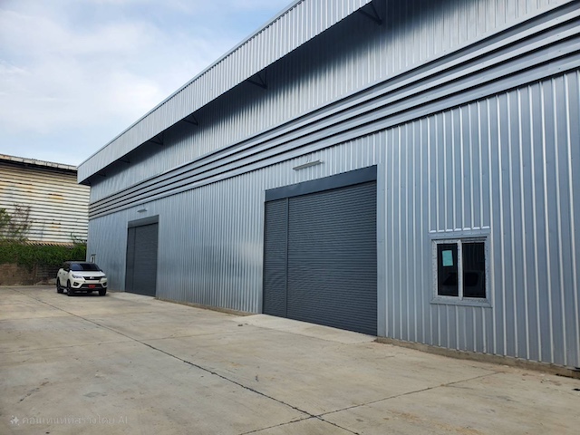 BST1025 ให้เช่าโกดังพื้นที่โกดัง 165 ตารางเมตร  ถนนเทพารักษ์ กม.11 บางพลี สมุทรปราการ โกดังพร้อมออฟฟิศและห้องน้ำส่วนตัว