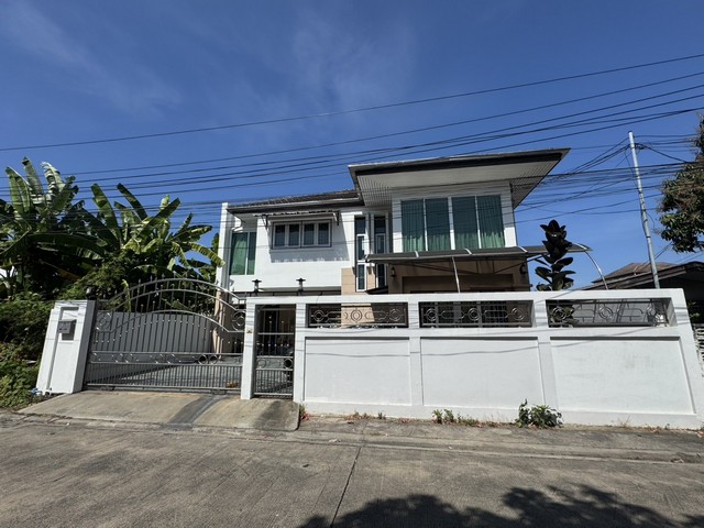 ขาย  ให้เช่า บ้านเดี่ยว 2 ชั้น ทำเลพัฒนาการศรีนครินทร์