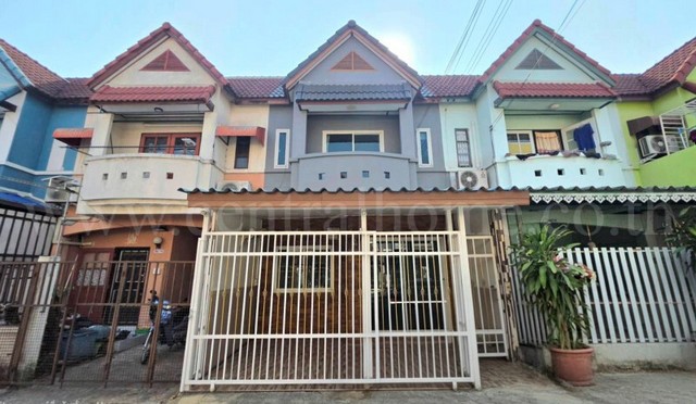 ทาวน์โฮม สวีท โฮมปาร์ค - บางบัวทอง รีโนเวทใหม่ ราคาถูก