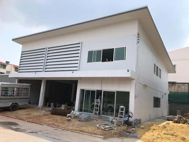 BST1063 ให้เช่าโกดังสร้างใหม่ เอกชัย 87 บางบอน พื้นที่ 400 ตร.ม. รถเทรลเลอร์เข้าได้ ใกล้ทางด่วน พร้อมใช้งาน