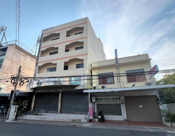 ขายอาคารพาณิชย์ 4 ชั้น เมืองนครราชสีมา ทำเลดีราคาโปรโมชั่น