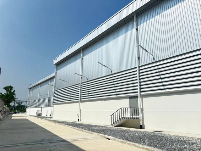 ให้เช่าโกดังพานทองชลบุรี ให้เช่าโกดังสินค้า ขนาด 3771 ตารางเมตรพร้อมออฟฟิศ 2 ชั้น