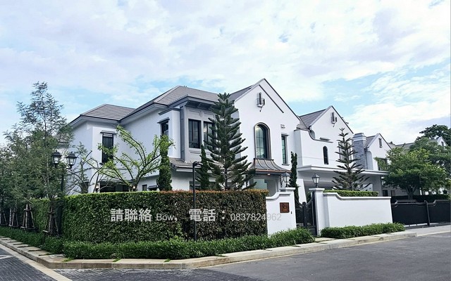 ให้เช่า บ้านเดี่ยวหรู2ชั้น Nantawan พระราม9 กรุงเทพกรีฑาตัดใหม่ 5ห้องนอน เฟอร์ครบ