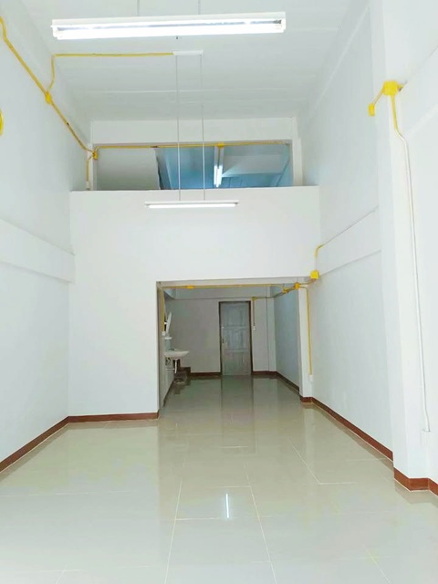 พระยาสุเรนทร์ 9-17 ขาย-เช่าตึกแถว 4ชั้น  2 นอน 2  น้ำ รร.นานาชาติกลอรี่สิงคโปร์ 300 ม.