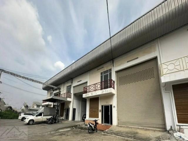 BR 1792 ให้เช่าโกดังพร้อมออฟฟิศ 600 ตร.ม. ซอยยิ่งเจริญ บางพลี สมุทรปราการ พื้นที่สีม่วง ขอ รง.4 ได้ ทำเลดี พร้อมใช้งาน