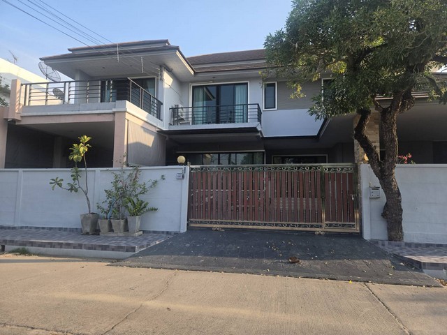 ขายบ้านในสนามกอล์ฟ ซัมมิทวินด์มิลล์ บางนาตราด กม 10 อำเภอบางพลี จังหวัดสมุทรปราการ