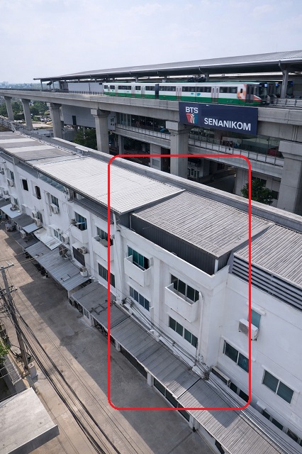 BTS รัชโยธิน  ซ.พหลโยธิน 31-39 ลาดยาว จตุจักร 400 ตร.ม.  32 ตร.ว. ให้เช่าอาคารพาณิชย์ 4 ชั้น 2 คูหา ใกล้ BTSเสนานิคม 310 ม.